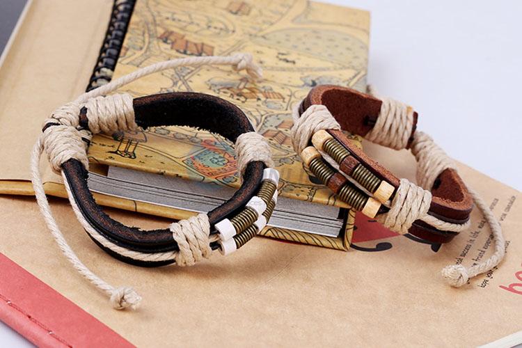 Popular Bronzer Springs Wooden Bead Leather Bracelet