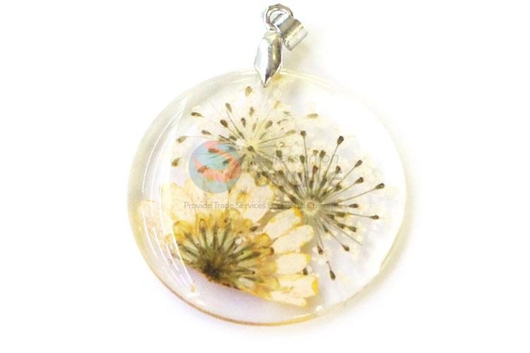 Fashion Design Round Real Flower Pendant With Gold Chain