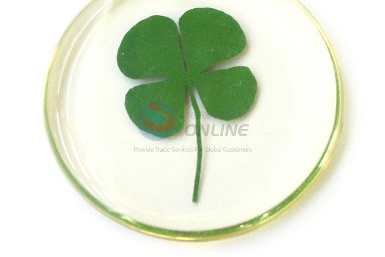 Popular Four-Leaf Clover Pendant With Gold Chain
