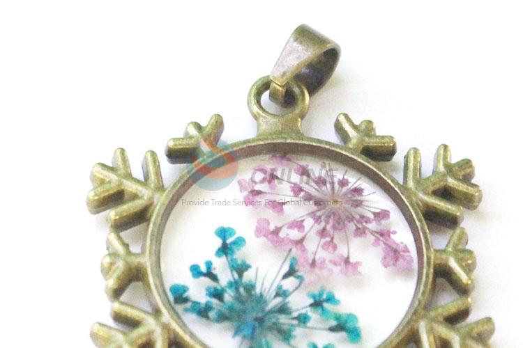 Delicate Design Bronze Real Flower Pendant For Women