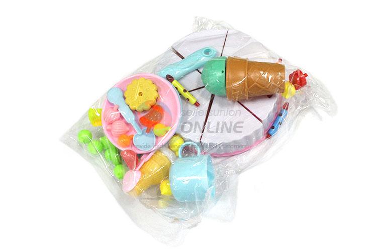 Wholesale promotional custom diy middle cake toy