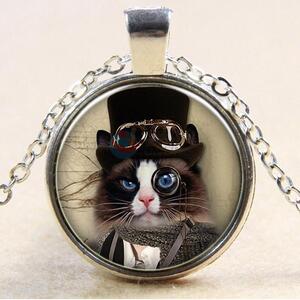 Customized Round Lovely Cat Alloy Sweater Chain Glass Jewelry Pendant