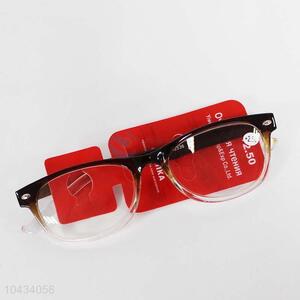 Hot Selling Reading Glasses Practical and Good-looking