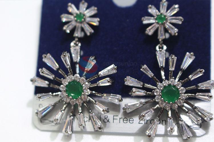 Customized fashion zircon earring