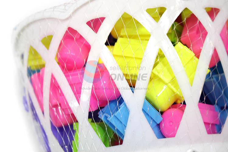 Hot Selling 60 Pieces Plastic Building Block With White Basket