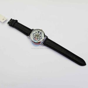 Wholesale Unique Design PU Man Fashion Watch