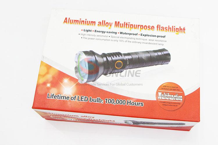 Wholesale Nice Kit Powerful LED Flashlight with XPE Lamp Bulb and 18650 Battery