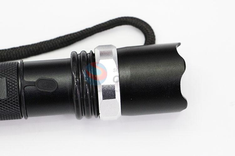 Wholesale Cheap Price Outdoor Light Flashlight with T6 Lamp Bulb