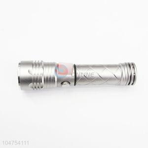 Latest Design Flashlight with T6 <em>Lamp</em> <em>Bulb</em> and 18650 Battery for Camping Hiking Cycling