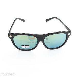 China OEM outdoor sunglasses fashion sun glasses