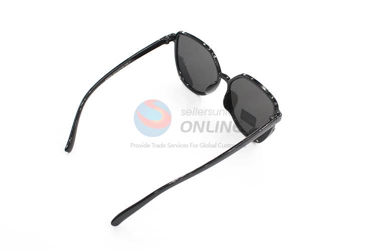 Wholesale new style outdoor sunglasses fashion sun glasses