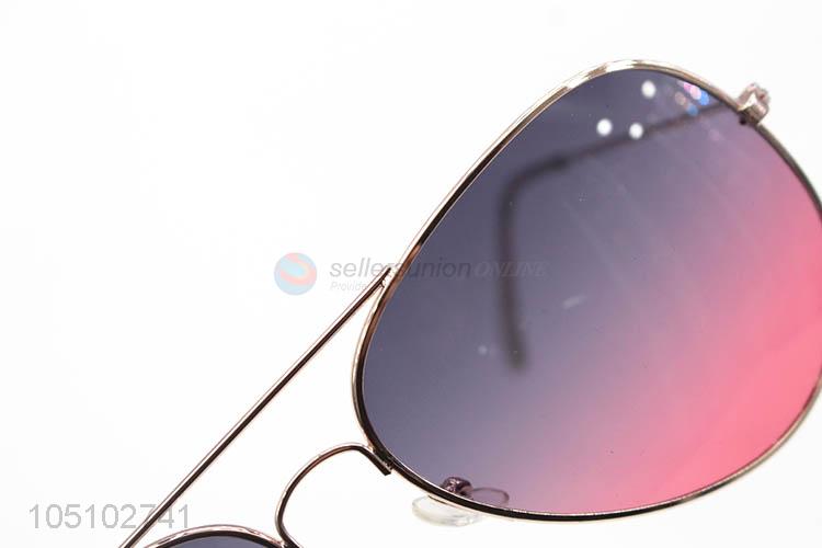 Cheap Promotional Summer Gradient Luxury Travel Sunglasses