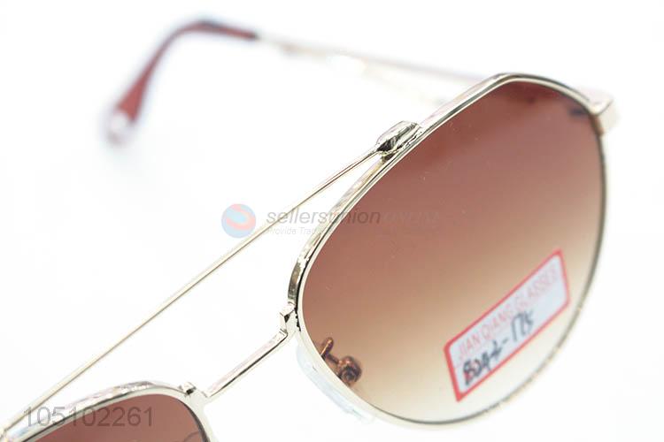 Bottom Price Classic Sun Glasses Travelling Sunglasses