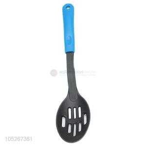 Hot Selling Long Handle Leakage Ladle Kitchen Tools