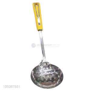 Hot Sale Long Handle Leakage Ladle Kitchen Tools