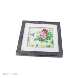 Fashion Painting Showing Picture Frame Cheap Photo Frame