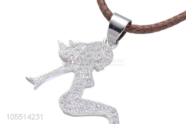 Hot Beauty Girl Diamond Pendant Fashion Necklace Accessories