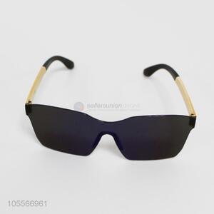 Special Design Outdoor Men Sun Glasses Holiday Sunglasses