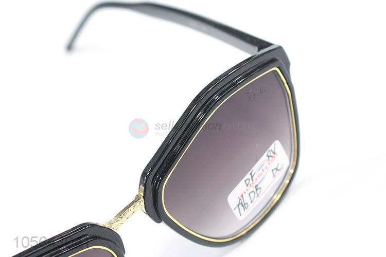 Wholesale cheap fashionable custom men women uv400 sunglasses