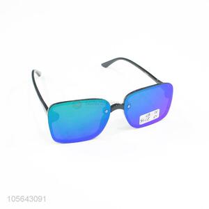 Factory sales fashionable custom men women uv400 sunglasses