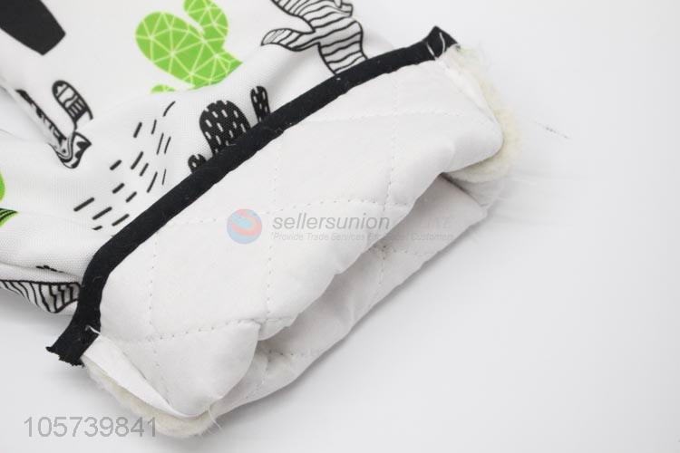 Fashion Design Cactus Pattern Thickening High Temperature Oven Glove Microwave Oven Mitt