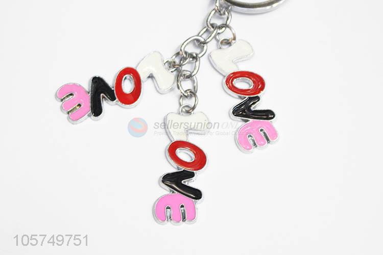 Professional suppliers LOVE shape zinc alloy key chains enamel metal keyrings