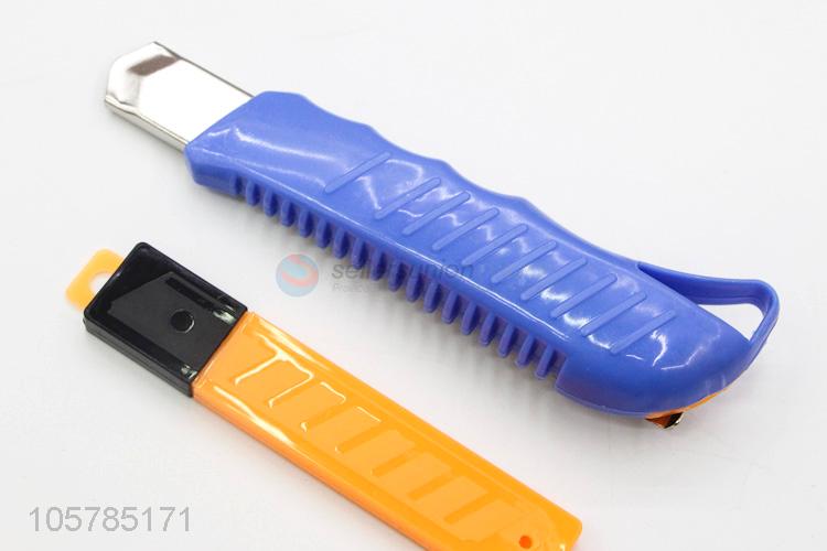 Good Quality Utility Knife With Five Pieces Cutter Blade Set