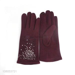 Delicate Design Winter Warm Gloves For Women