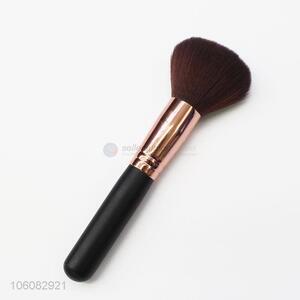 Wholesale black wooden handle brown nylon hair makeup brush