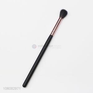 Cheap black wood handle powder brush cosmetic makeup brush nylon hair blush