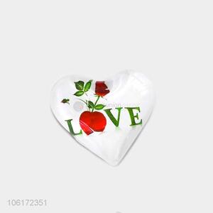 Cheap wholesale good gift heart shape glass fridge magnet