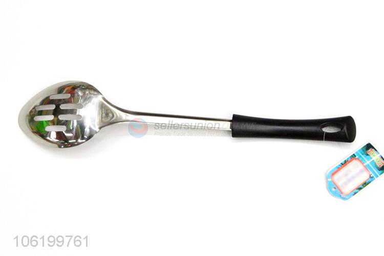 High Quality Stainless Steel Leakage Spoon With Plastic Handle