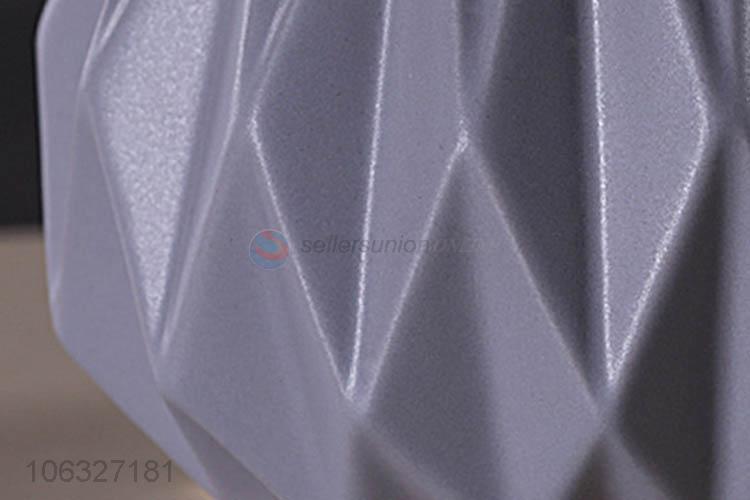 Quality Guaranteed Ceramic Paper Folding Flower Vase For Home Decoration