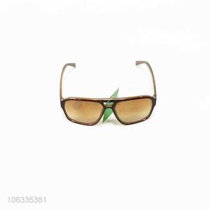 Fashion Leisure Sunglasses With Soft Glasses Frame