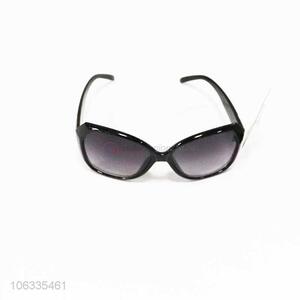 Factory Price Leisure Sunglasses Fashion Adult Sun Glasses