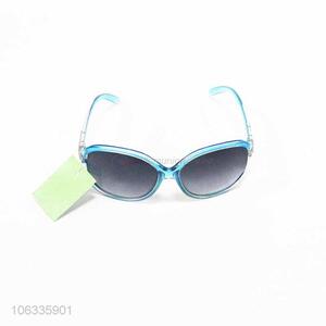 Hot Selling Colorful Glasses Frame Leisure Sunglasses