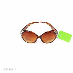 Popular Adult Leisure Sunglasses Colorful Sun Glasses
