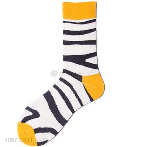 Unique Design Men Mid-Calf Length Sock Breathable Cotton Sock