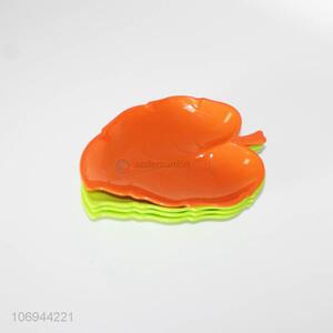 Low price 4pcs colorful leaf shape snacks dish plastic plate