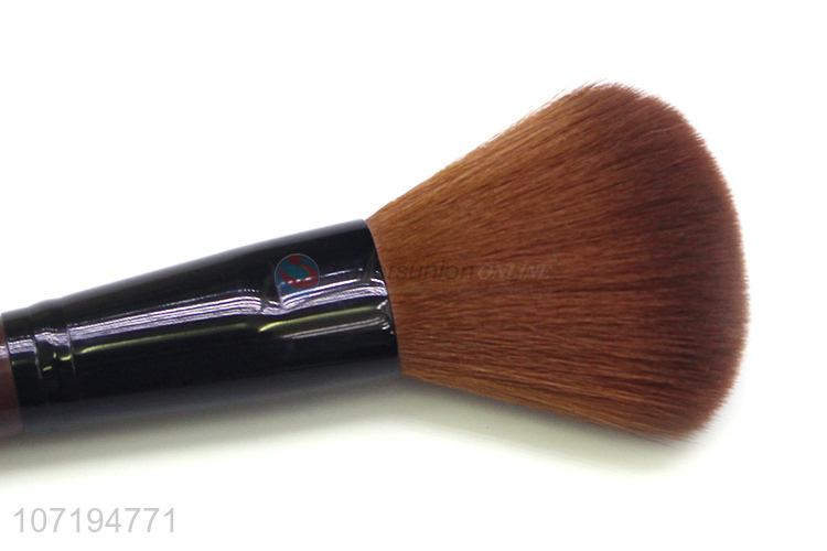 Good market beauty tools cosmetic brush face brush powder brush