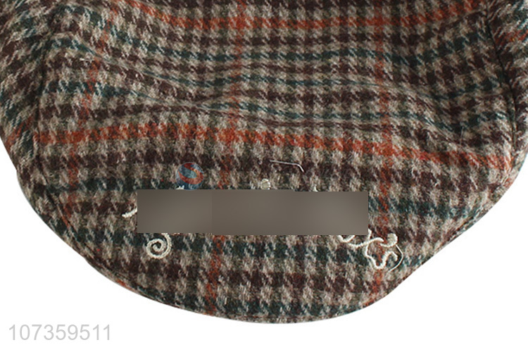 Hot Selling Felt Hat Plaid Beret Hat With Embroidery Logo