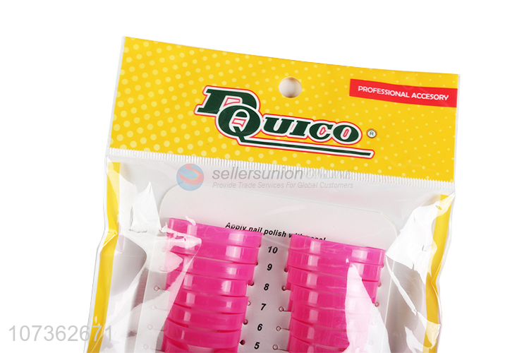Wholesale Plastic Nail Polish Anti-Overflow Clamp Pink Nail Shape Gel Model Clip Diy Manicure Protector