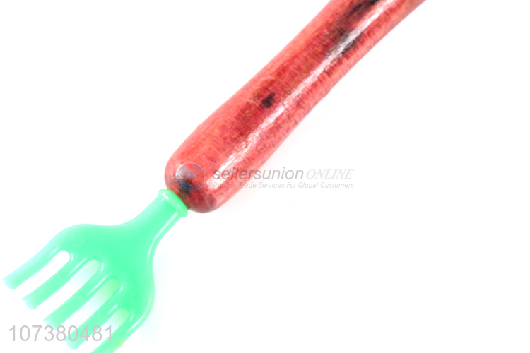 Wholesale Plastic Knock Back Massager With Back Scratcher