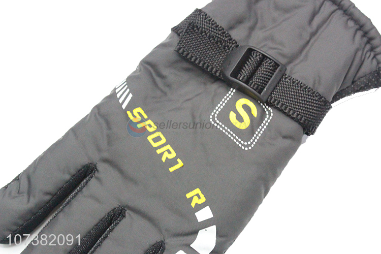 New Design Waterproof Windproof Keep Warm Sport Gloves