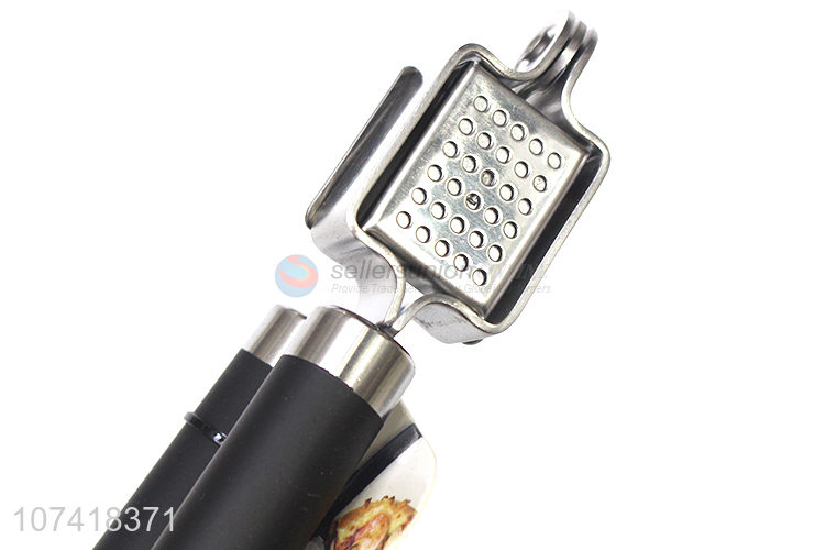 Good Quality Stainless Steel Garlic Press For Kitchen
