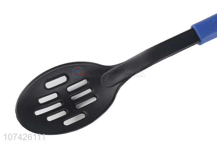 good quality long handle Leakage Spoon meal spoon