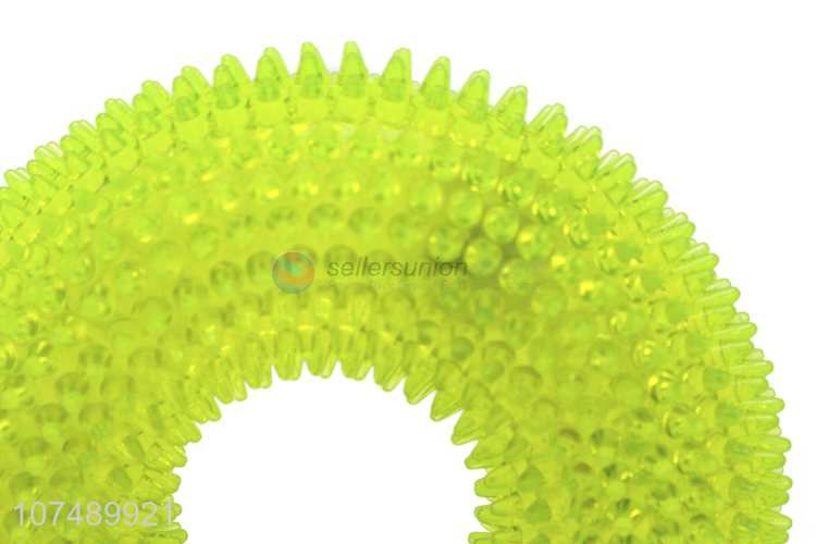 New Design Colorful Thorn Circle Pet Bite Resistance Chew Toy