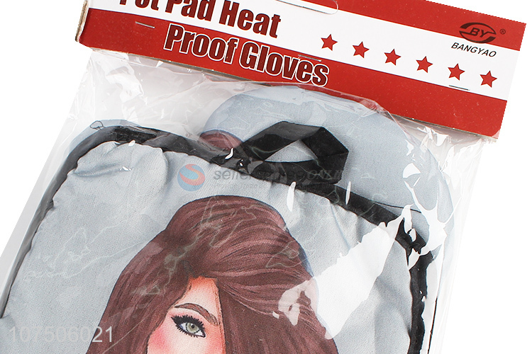 Creative design heat insulation microwave oven glove and pot pad set