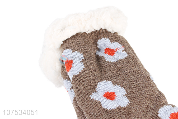Best selling ladies winter knitted jacquard floor socks