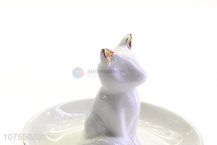 Direct Price Jewelry Ring Holder White Ceramic Plate With White Fox Decoration